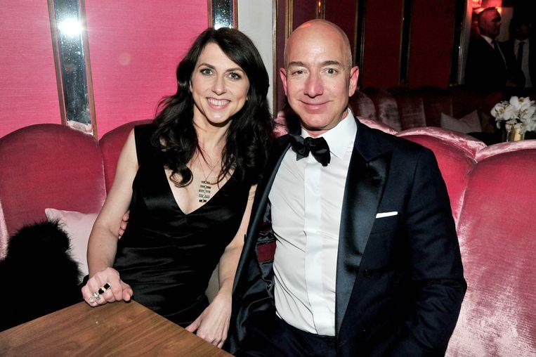 Messages from Jeff Bezos to his mistress leaked and the internet smiles 1 Messages from Jeff Bezos to his mistress leaked and the internet smiles 1