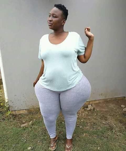 Huge hips pics Huge hips pics