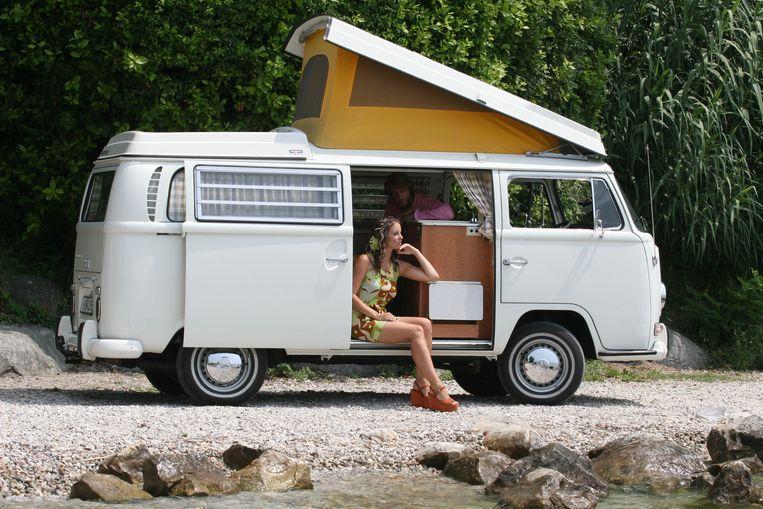400,000 Lego pebbles were needed to build this full-size camper