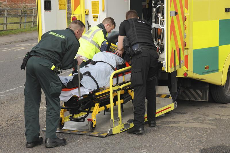 Seriously injured woman ask agent: "a photo for my Instagram"